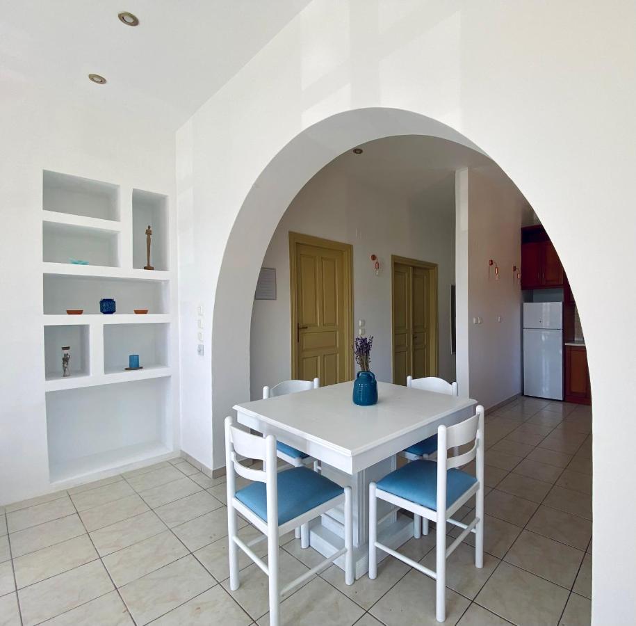 To Petrino Apartment Megisti ภายนอก รูปภาพ